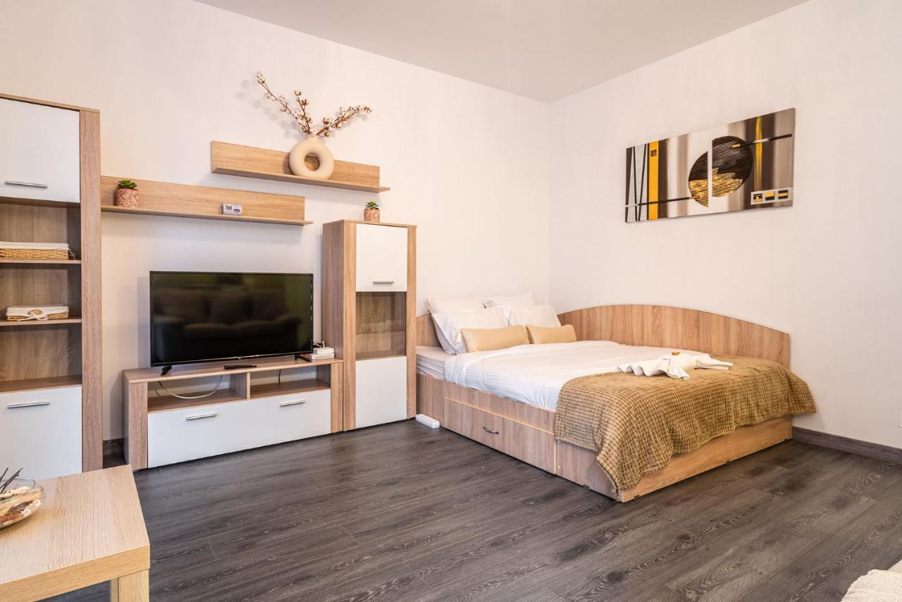 21 Residence Studio Boekarest Buitenkant foto